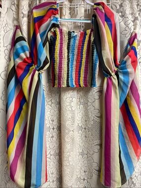 Truth Multi-Color Striped Smocked Top with Puff Sleeve Detail Size large